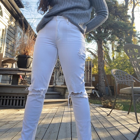 HOST PICK Mother Denim - The Flirt Ankle Chew - Picture 3 of 6